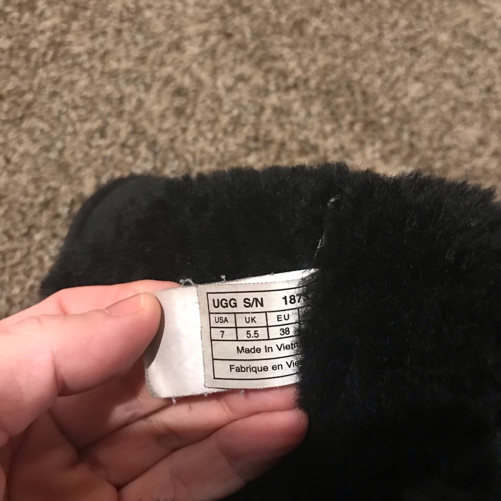 Authentic Uggs Boots/Bailey Button Used - image 3